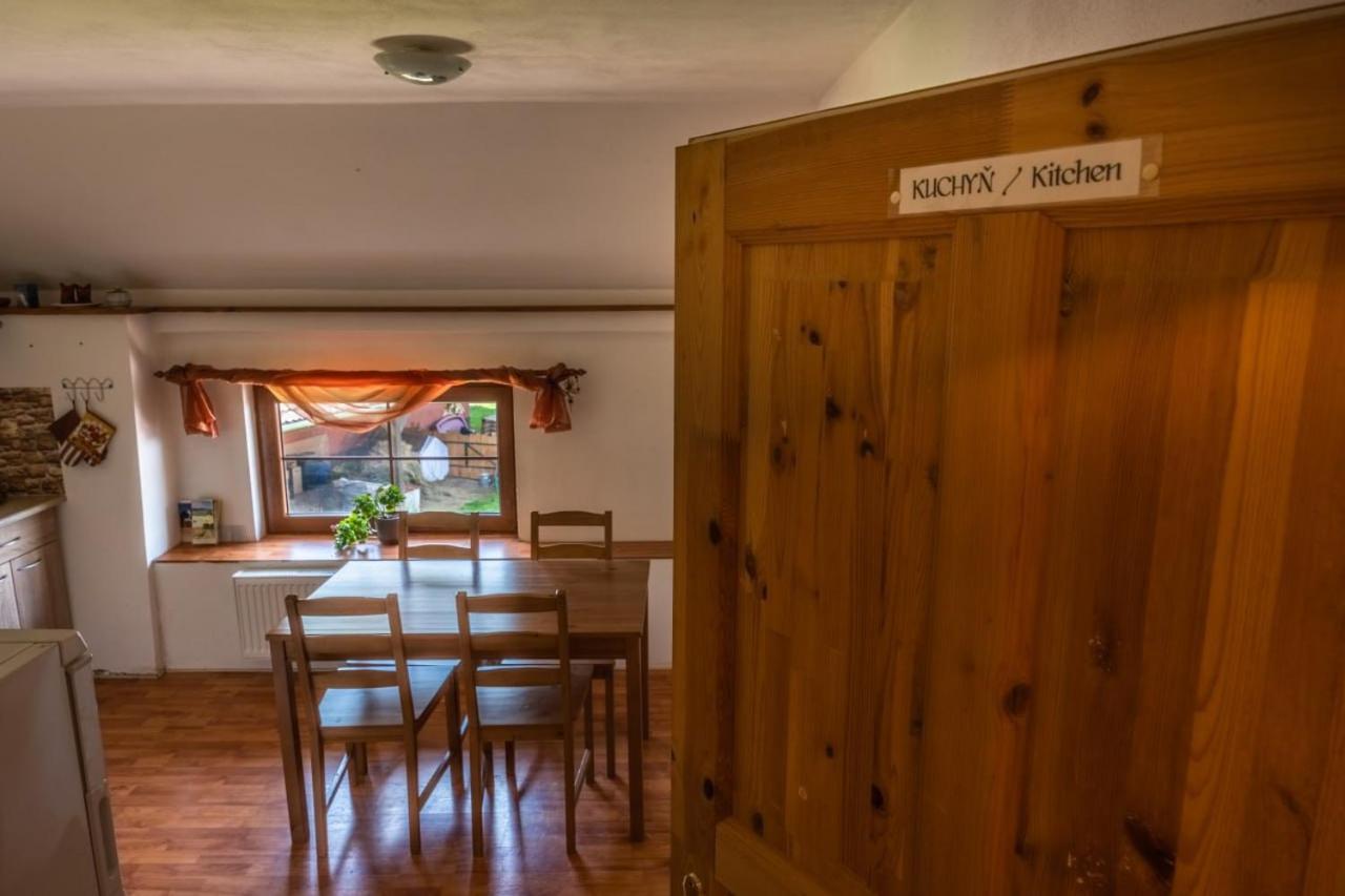 Ranc Cerveny Mlyn Villa Lisov  Ngoại thất bức ảnh